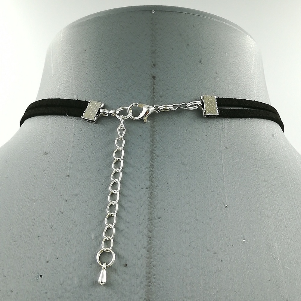 Handmade, Silver Feathers Black Faux Suede Choker - Picture 4 of 8